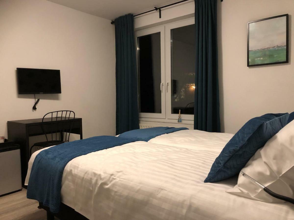 Mimosa Hotel Valkenburg aan de Geul Camera foto
